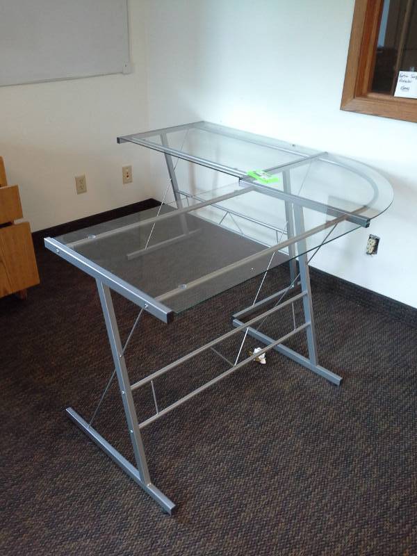 lot 2001 image: Glass Top Metal L-Shape Desk