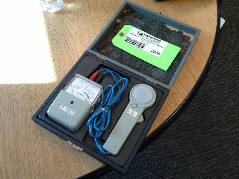 lot 2030 image: Panlux Electronic Light Meter with Case