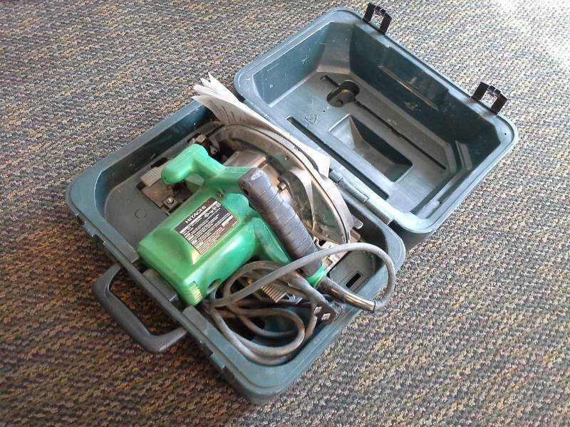 lot 2064 image: Hitachi 7-1.4in. Circular Saw, Case