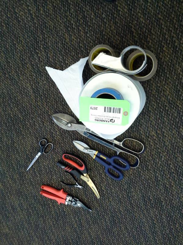 lot 2079 image: Plastic Wrap, Rolls of Table, Scissors, Large Snips