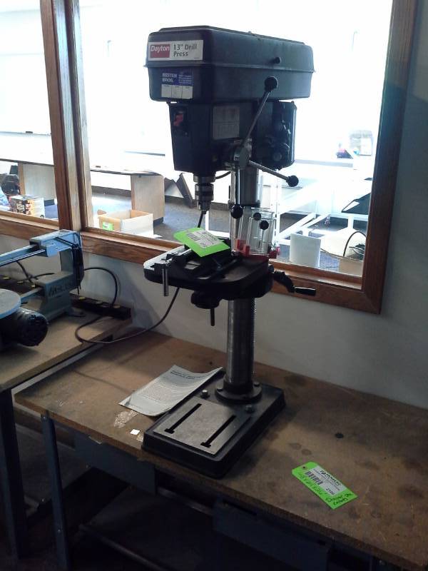 lot 2102 image: Dayton 5-Speed 13in. Drill Press with Table Vise