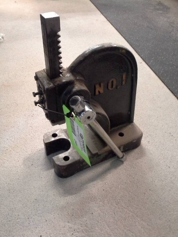 lot 2105 image: Dayton Industrial 1-Ton Arbor Press