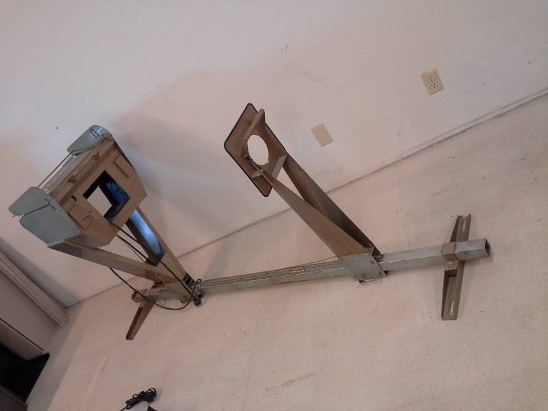 lot 2119 image: Artograph Model 1000 Projector