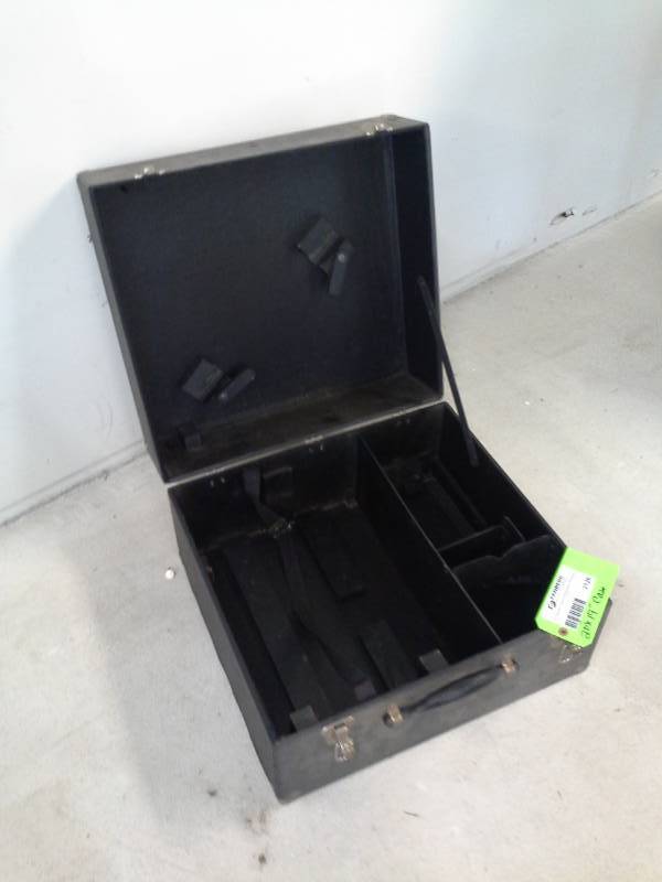lot 2126 image: Hard Carry Case