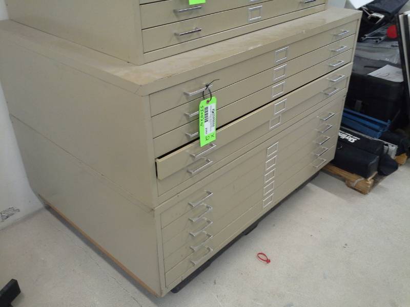 lot 2151 image: Lot of (2) Metal Flat File Cabinets with 5-Drawers