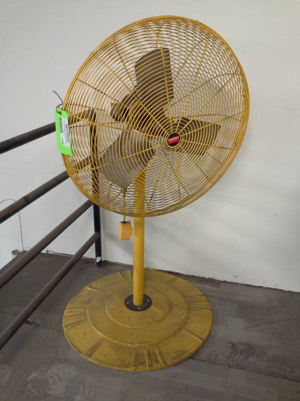 lot 2166 image: Dayton Floor Fan with Direct Drive Fan Motor