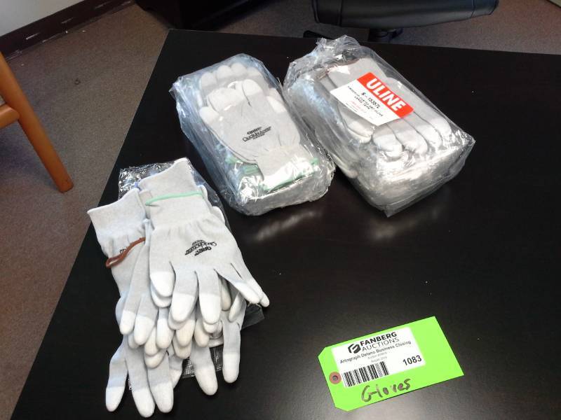 lot 1083 image: Uline S-15357L Fingertip Coated ESD Gloves