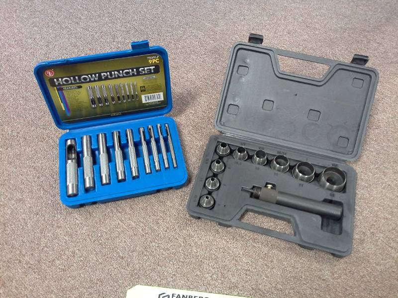 lot 1091 image: Lot of (2) Hollow Punch Sets