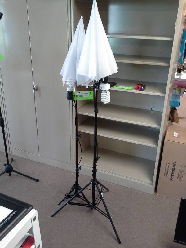 lot 1110 image: Lot of (2) Tripod Light Baffles