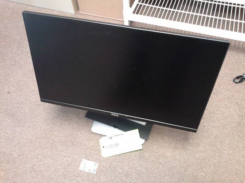 lot 1117 image: Dell LCD Computer Monitor