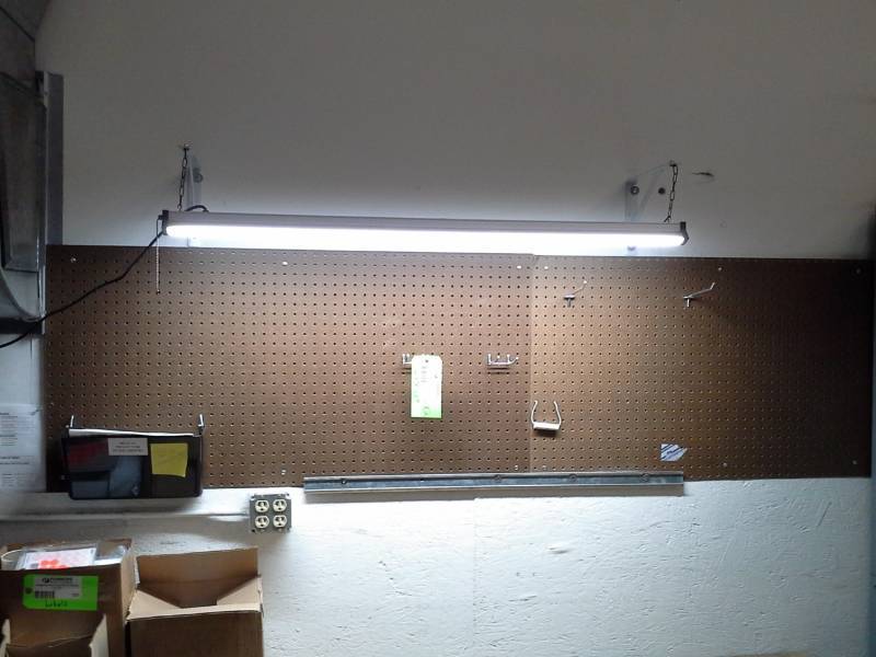 lot 159 image: Lot of (2) Peg Board, Overhead Shop Fluorescent Light