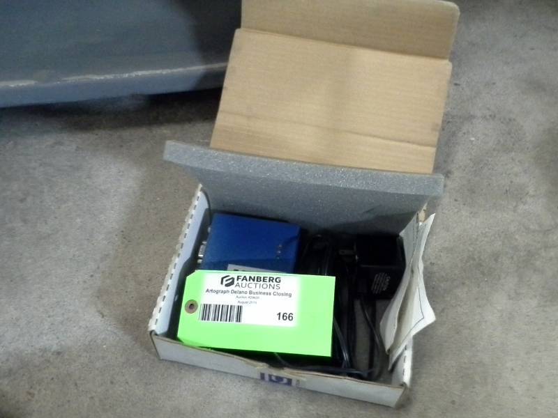 lot 166 image: Spectrum Controls Series B 5VDC 300mA Connectors
