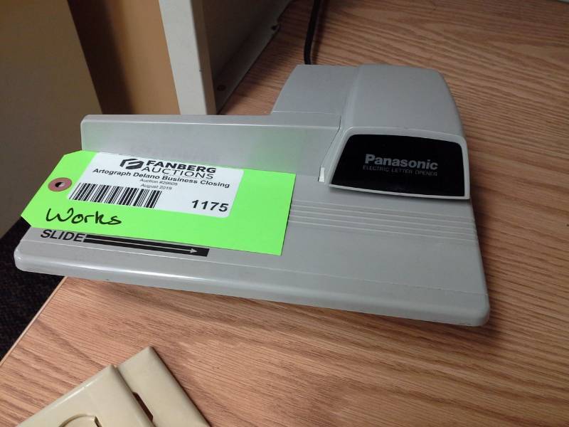lot 1175 image: Panasonic Envelope Opener Machine