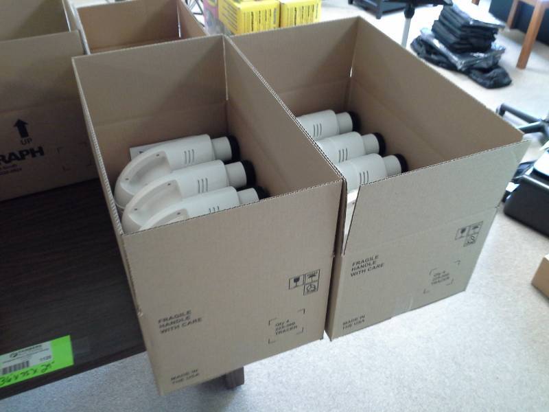 lot 1178 image: Lot of (10) Artograph EZTracer Art Projectors 225-550