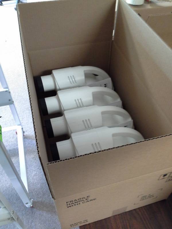 lot 1184 image: Lot of (4) Artograph EZTracer Art Projectors 225-550