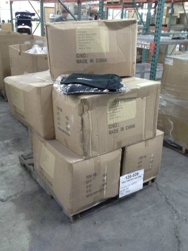 lot 200 image: Lot of (1440) Artograph Pro 1200 Storage Bags