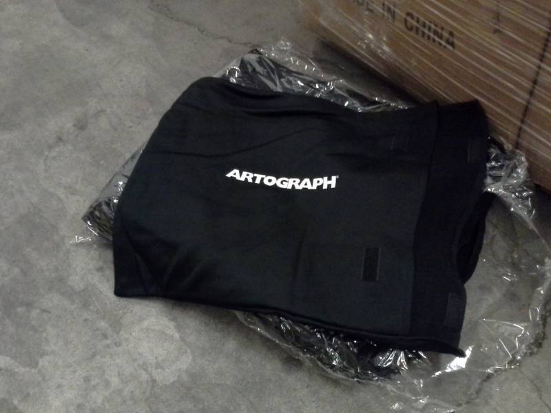 lot 223 image: Artograph LightPad Bags Pro 1700