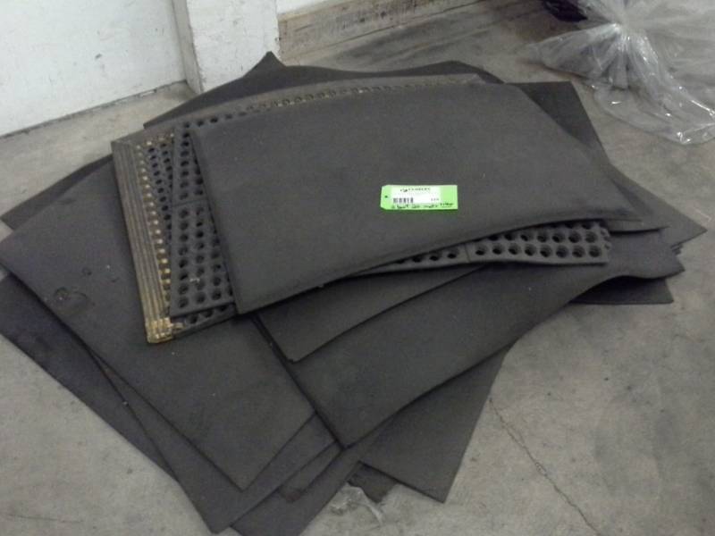 lot 225 image: Lot of (Approximately 20) Rubber Mat Squares