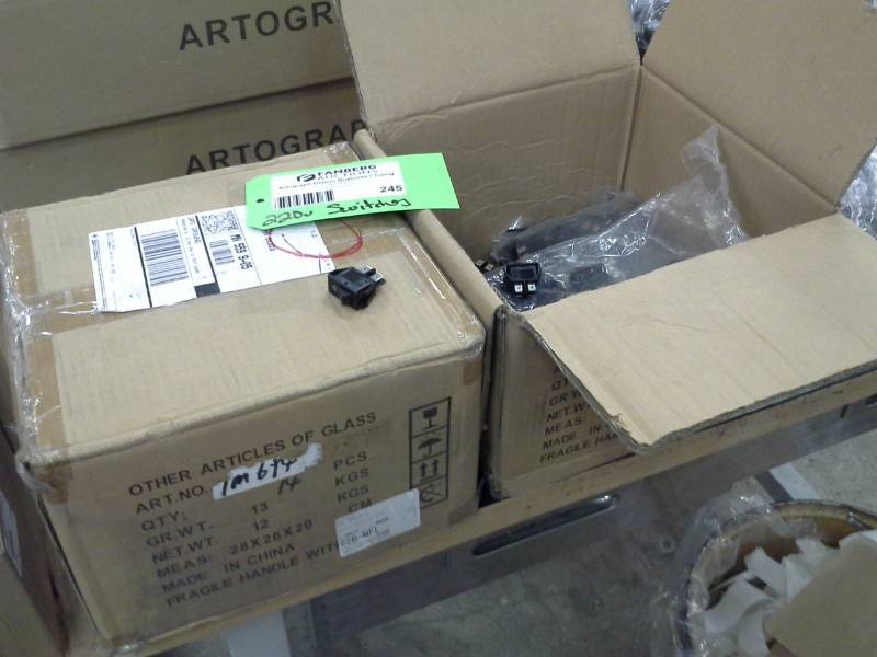lot 245 image: 220V Switches