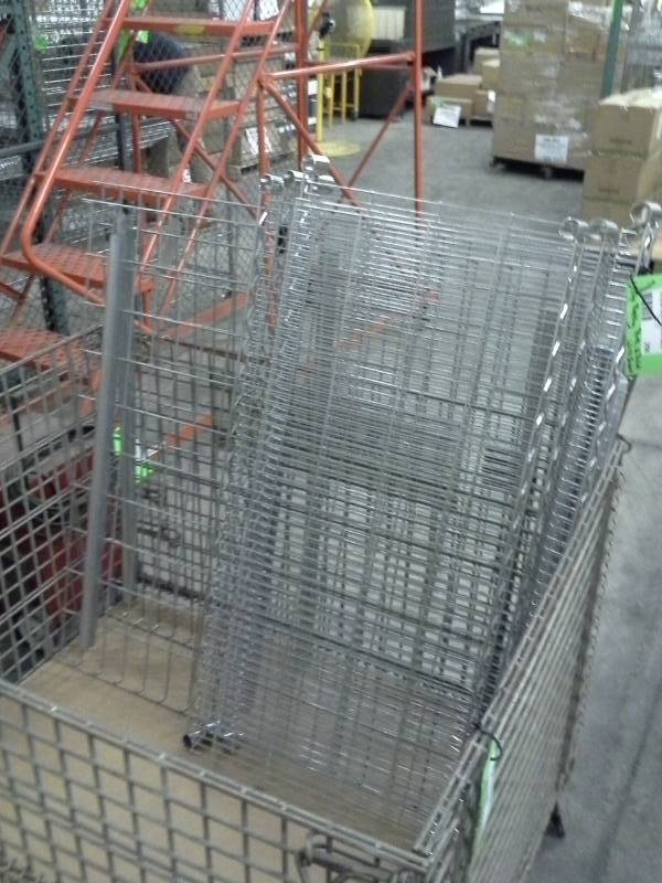 lot 256 image: Uline Racking Parts, 2 Wire Pallet Racking Screens