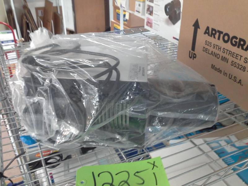 lot 1225 image: Artograph Projector