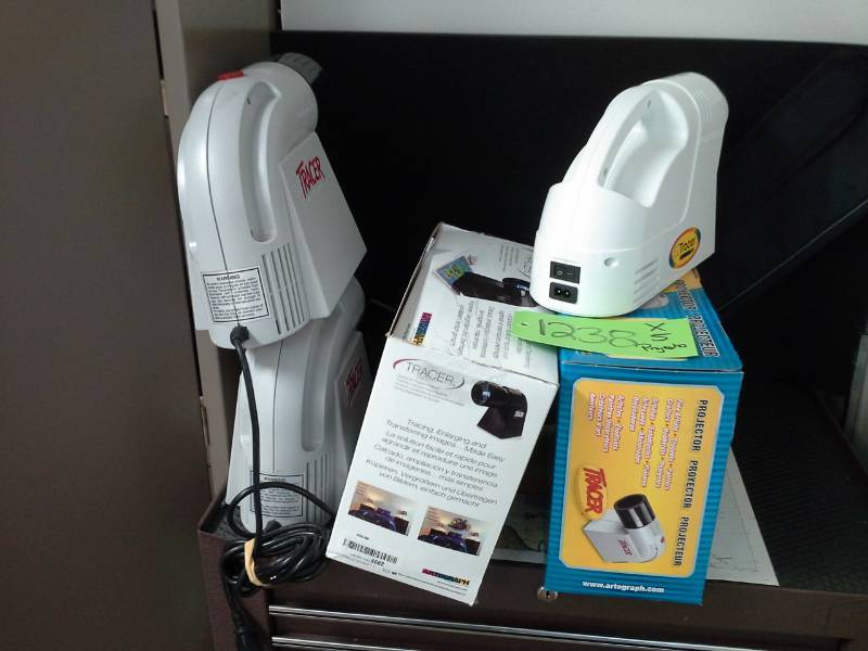 lot 1238 image: Lot of (5) Artograph Tracer Projectors
