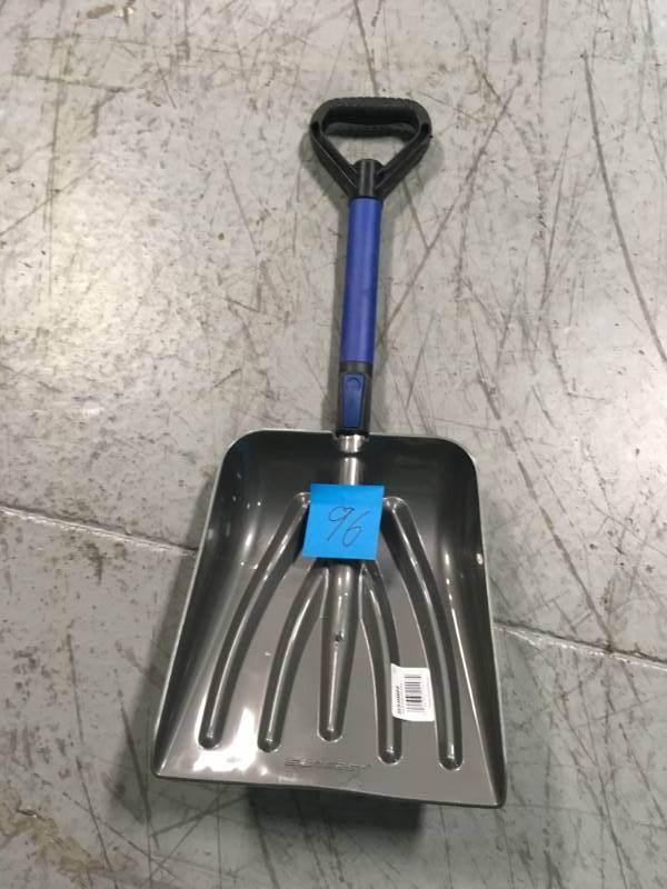 lot 96 image: Suncast Telescoping Auto Shovel not used
