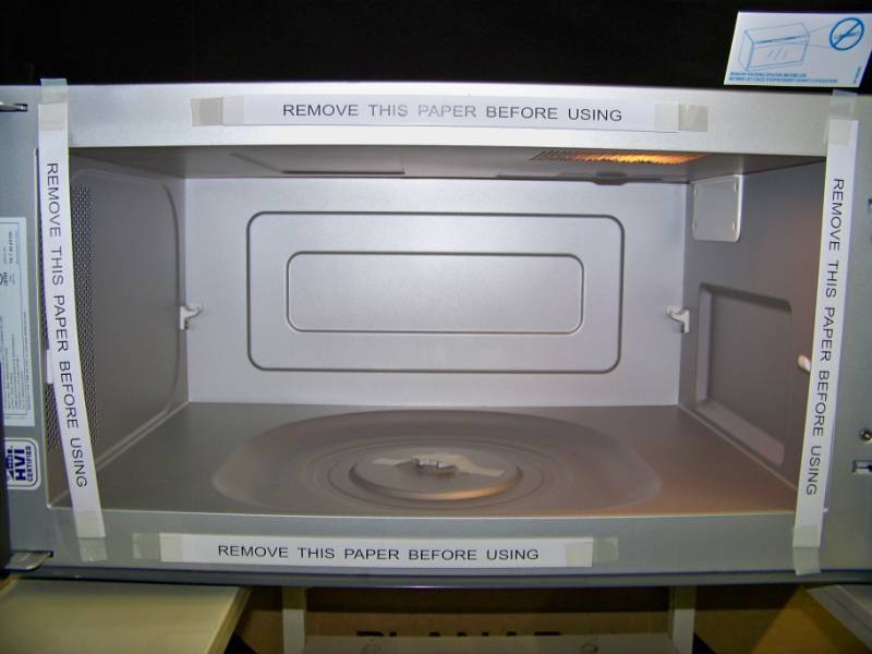 lot 4 image: Whirlpool, 1.9 CuFt, Over-The-Range Steam Microwave