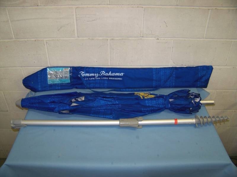 lot 65 image: Tommy Bahama, Beach Umbrella in Carrying Case