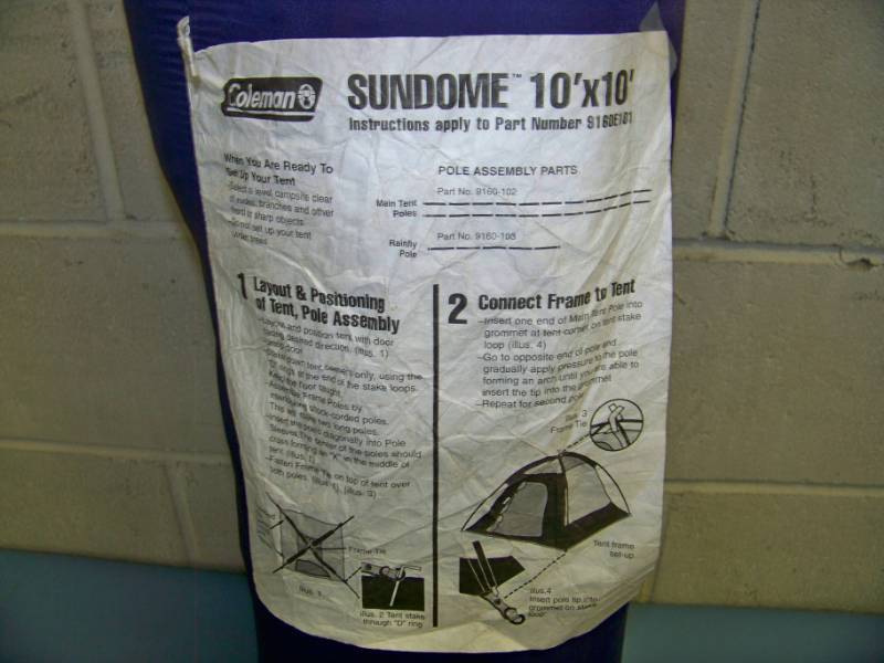 lot 51 image: Coleman, Sundome, 10x10 Tent, Poles and Carry Bag