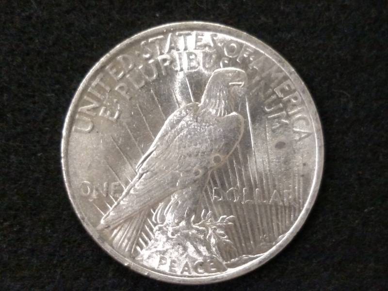 1922 Peace Silver Dollar...