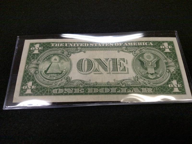 1935 E One Dollar Silver Certificat...