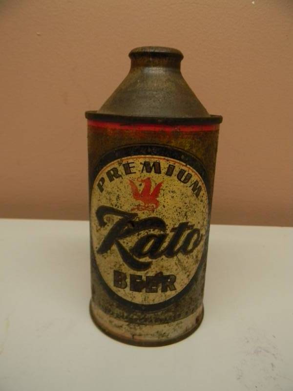 Man Cave Dealer Lifetime Collection Of Rare Vintage Beer Collectibles More Auction 1 Of 3 K Bid