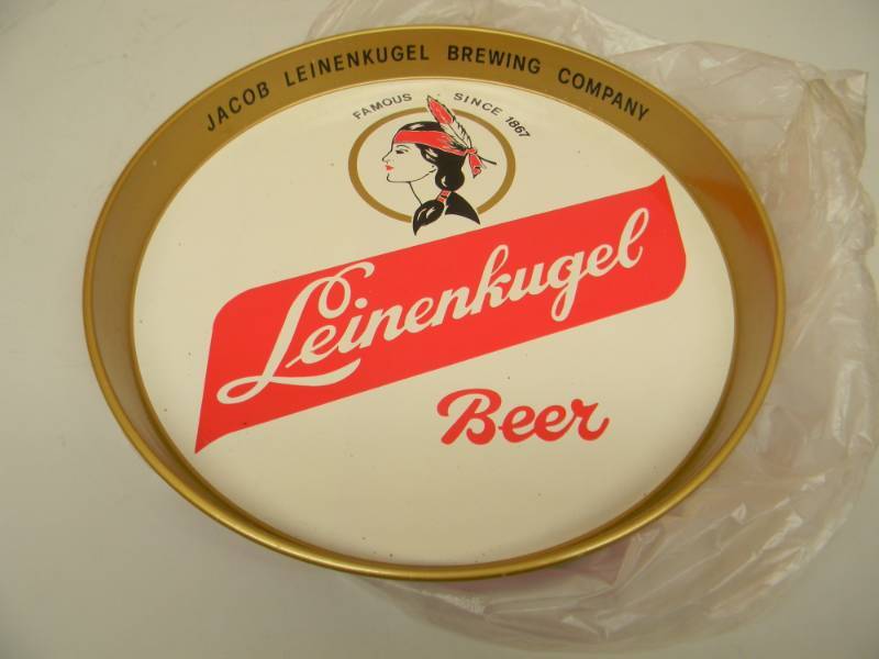 lot 11 image: VINTAGE APPROX 12 LEINENKUGEL BEER TRAY - FAMOUS SINCE 1867 - SEE PICTURES