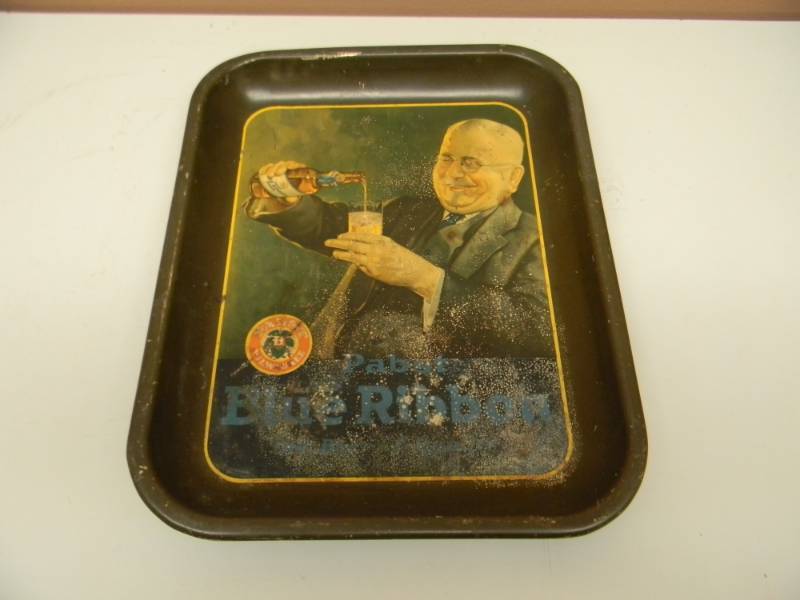 lot 12 image: Vintage Premier Pabst Blue Ribbon Beer Tray - 1933 Old Man Pouring Beer - APPROX 11 BY 14 - SEE PICTURES
