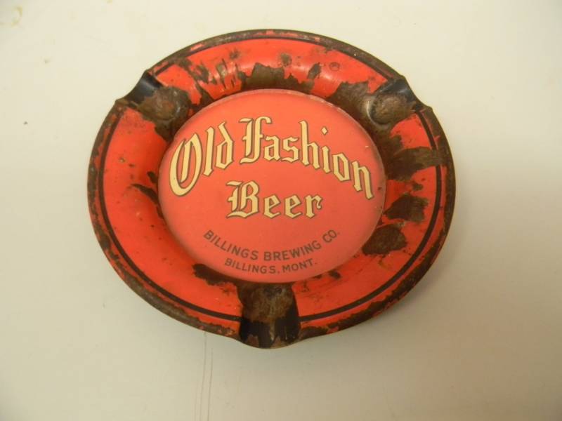 lot 38 image: VERY RARE - VINTAGE - OLD FASHION BEER BILLINGS BREWING CO. BILLINGS, MONT. -  ASHTRAY - RARE PIECE - SEE PICTURES