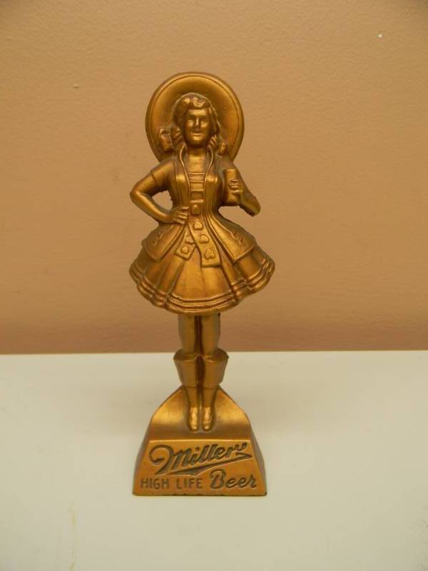 lot 55 image: VINTAGE 1950s MILLER HIGH LIFE GIRL ON THE MOON ADVERTISING DISPLAY - RARE - NICE - SEE PICTURES