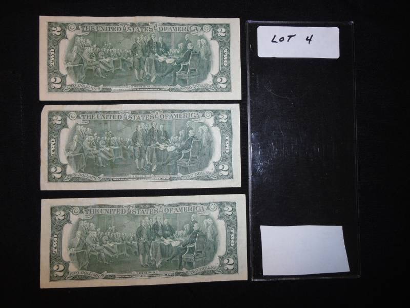 Three 1976 US $2 Bills SN G134175529A, I01611104A, G011622172A