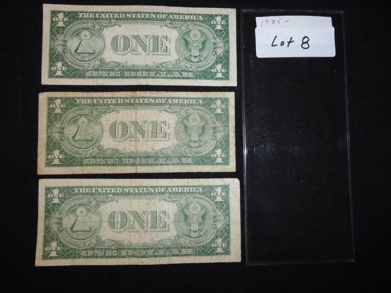 Three 1935 E&F Silver Certificate US $1 Bills SN U47394650G, V04341327I, V33748105I