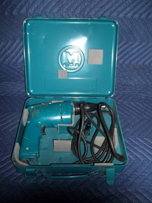 lot 20 image: Drywall Screwdriver