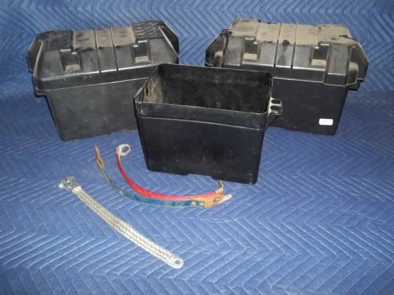 lot 49 image: Battery Boxes