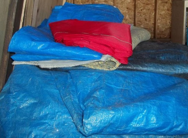 lot 54 image: Assorted Tarps