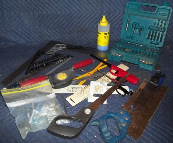 lot 82 image: Misc Hand Tools