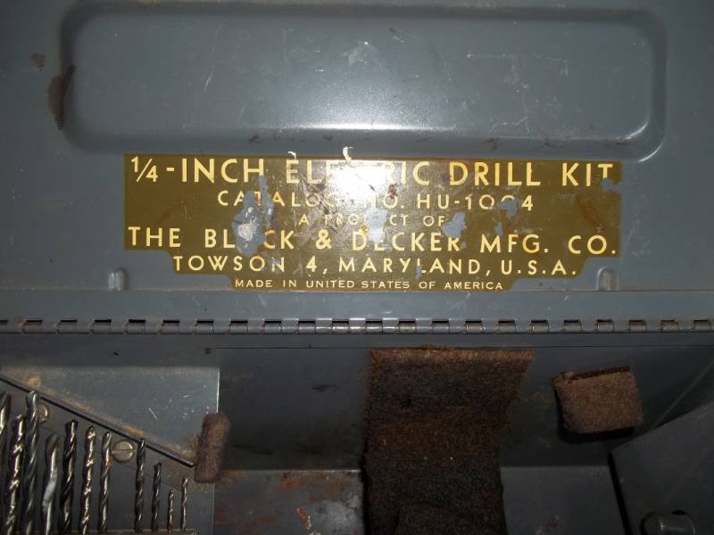 lot 101 image: Metal Tool Cases and Canvas Bag