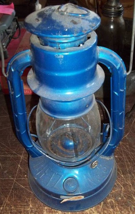 lot 109 image: Lantern