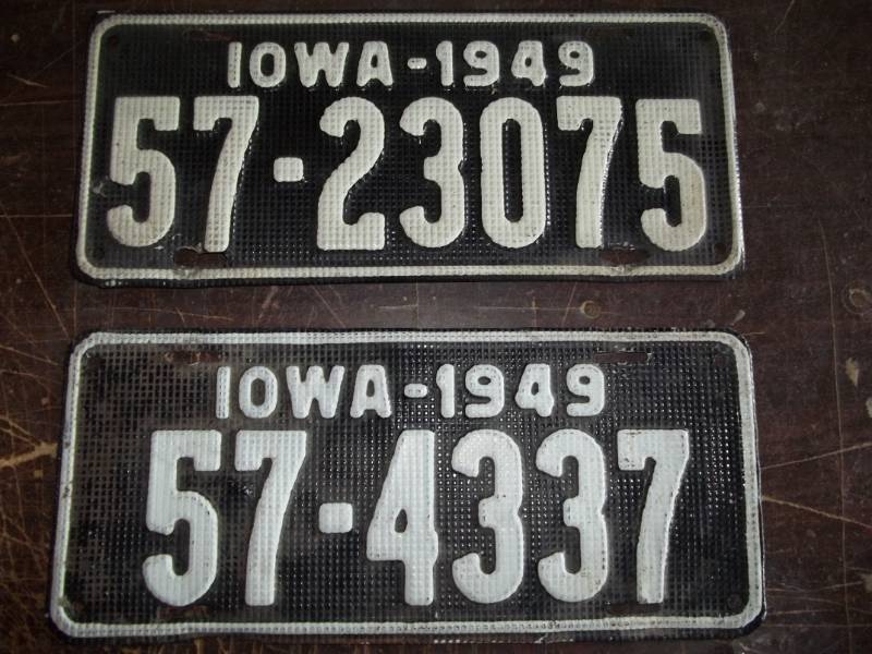 lot 112 image: Vintage License Plates