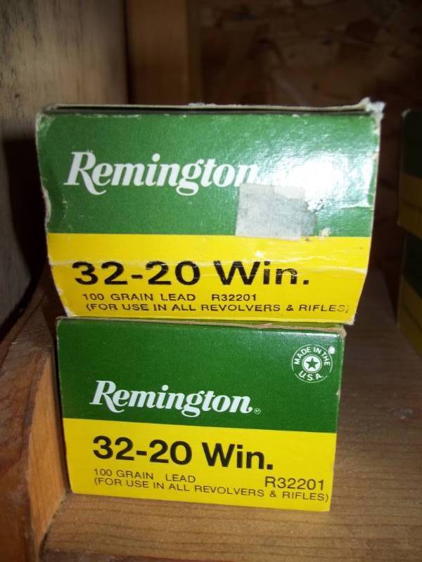 lot 127 image: 32-20 Ammo