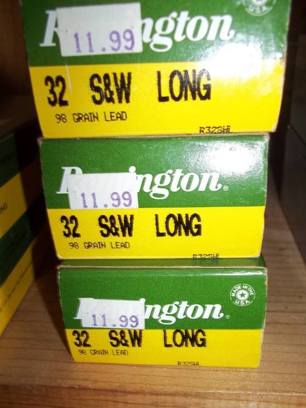 lot 137 image: 32 S&W Long Ammo
