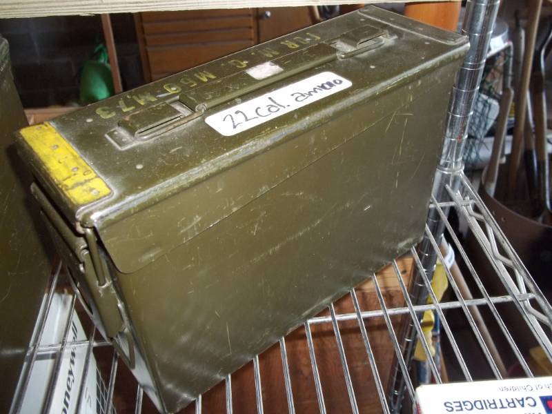 lot 185 image: Ammo Box