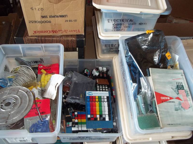 lot 233 image: Electrical Supplies